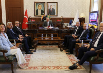 Başkan Balta, OSBÜK Heyetiyle Eskişehir Valiliğini Ziyaret Etti